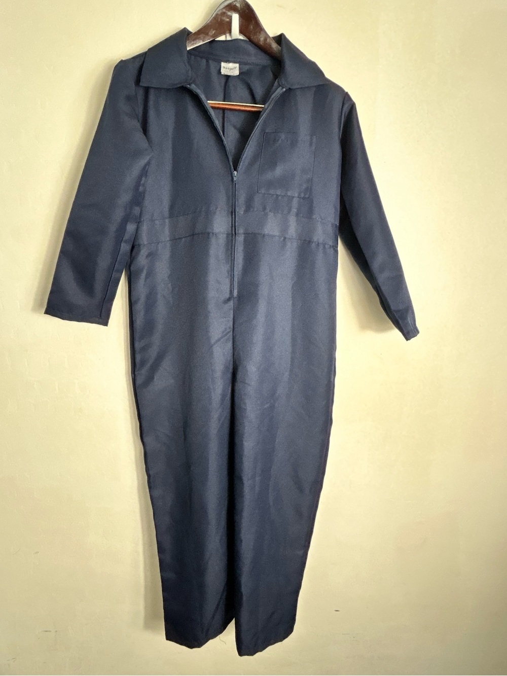 Spirit Kids Halloween coveralls perfect for Jason or Michael Myers - Picture 1 of 6